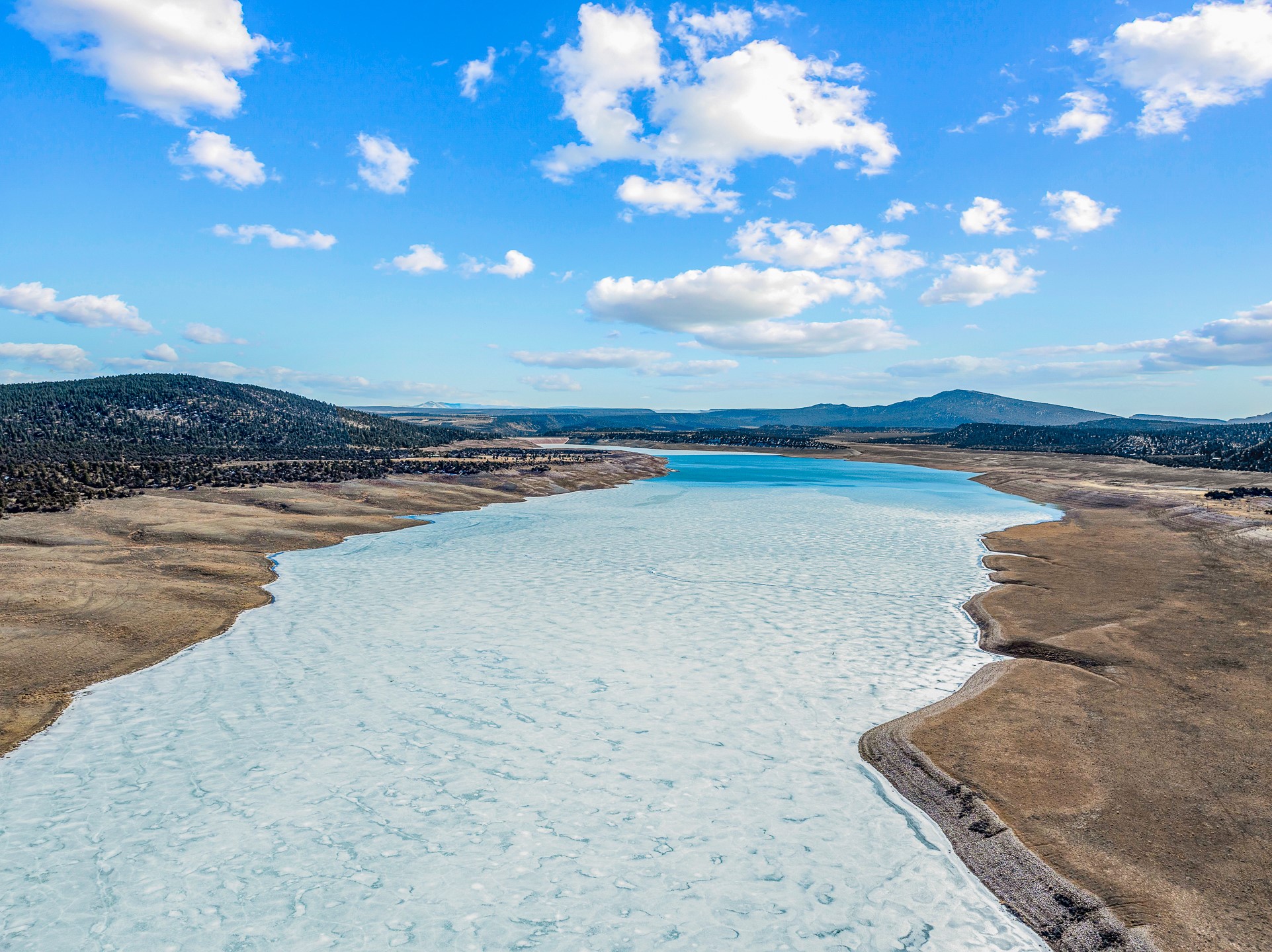 Los Ojos, New Mexico 87551, United States, 4 Bedrooms Bedrooms, ,3 BathroomsBathrooms,Residential,Active,89015