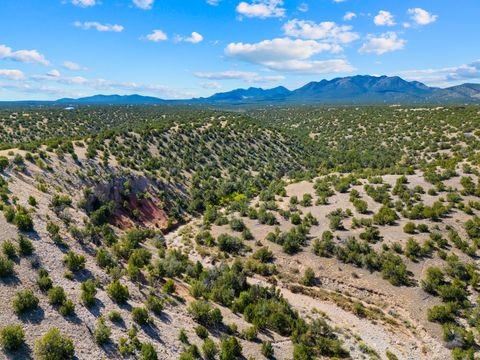 Photo of 7 Rancho De Shama #C, Cerrillos, NM 87010 (MLS # 202504402)
