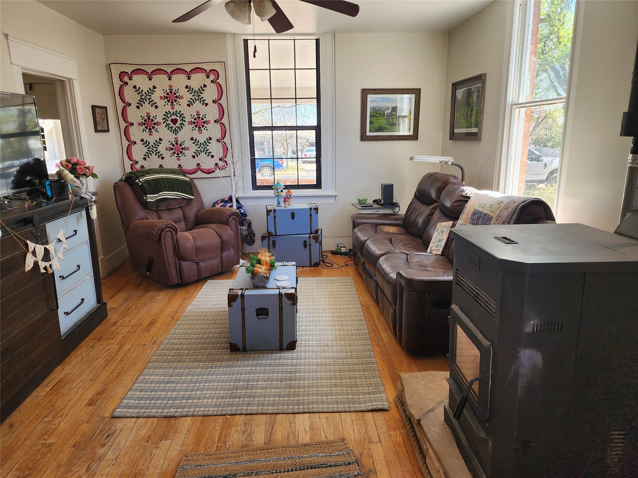 1019 2nd St, Las Vegas, New Mexico image 3