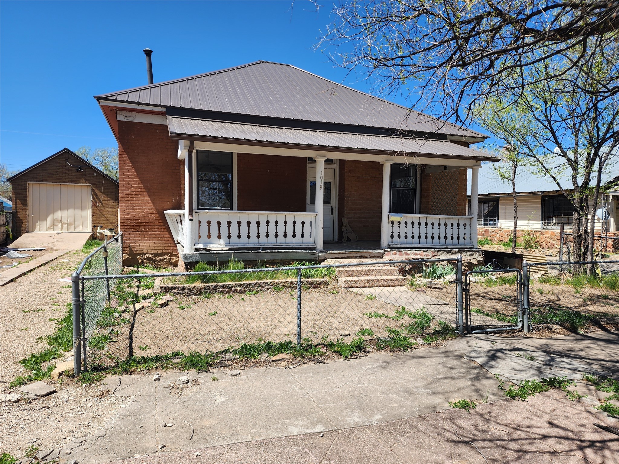 1019 2nd St, Las Vegas, New Mexico image 2