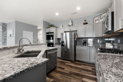 Tiny photo for 8 E Serena Lane, Santa Fe, NM 87508 (MLS # 202602806)