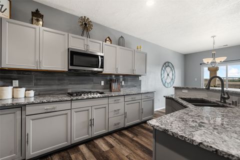 Tiny photo for 8 E Serena Lane, Santa Fe, NM 87508 (MLS # 202602806)
