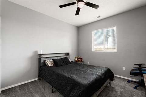 Tiny photo for 8 E Serena Lane, Santa Fe, NM 87508 (MLS # 202602806)