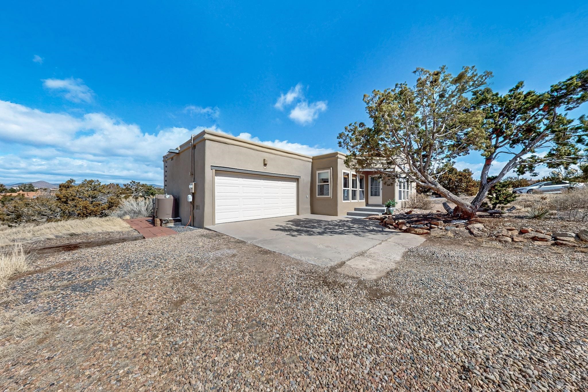 6 Jornada Loop, Santa Fe, New Mexico image 2