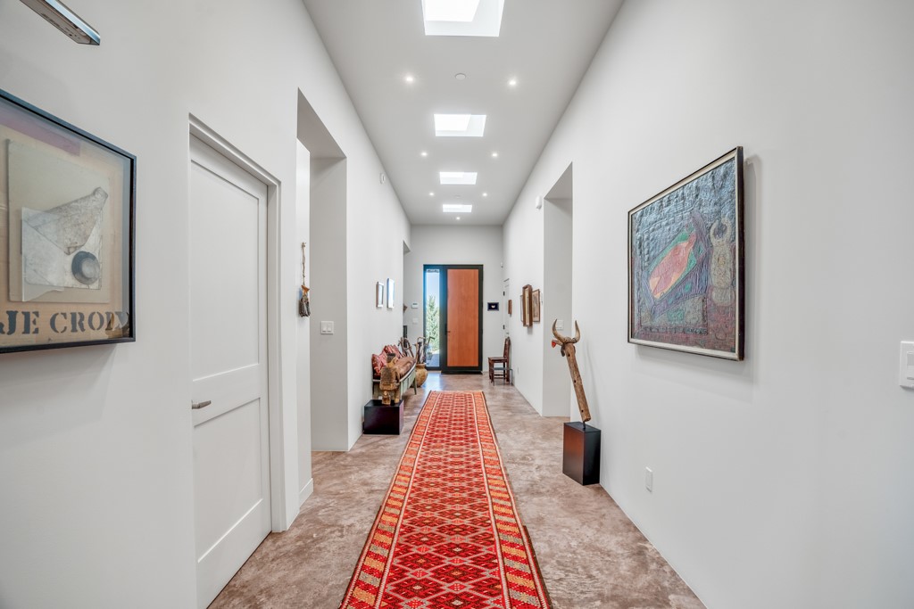 Santa Fe, New Mexico 87506, United States, 2 Bedrooms Bedrooms, ,2 BathroomsBathrooms,Residential,Pending,63391