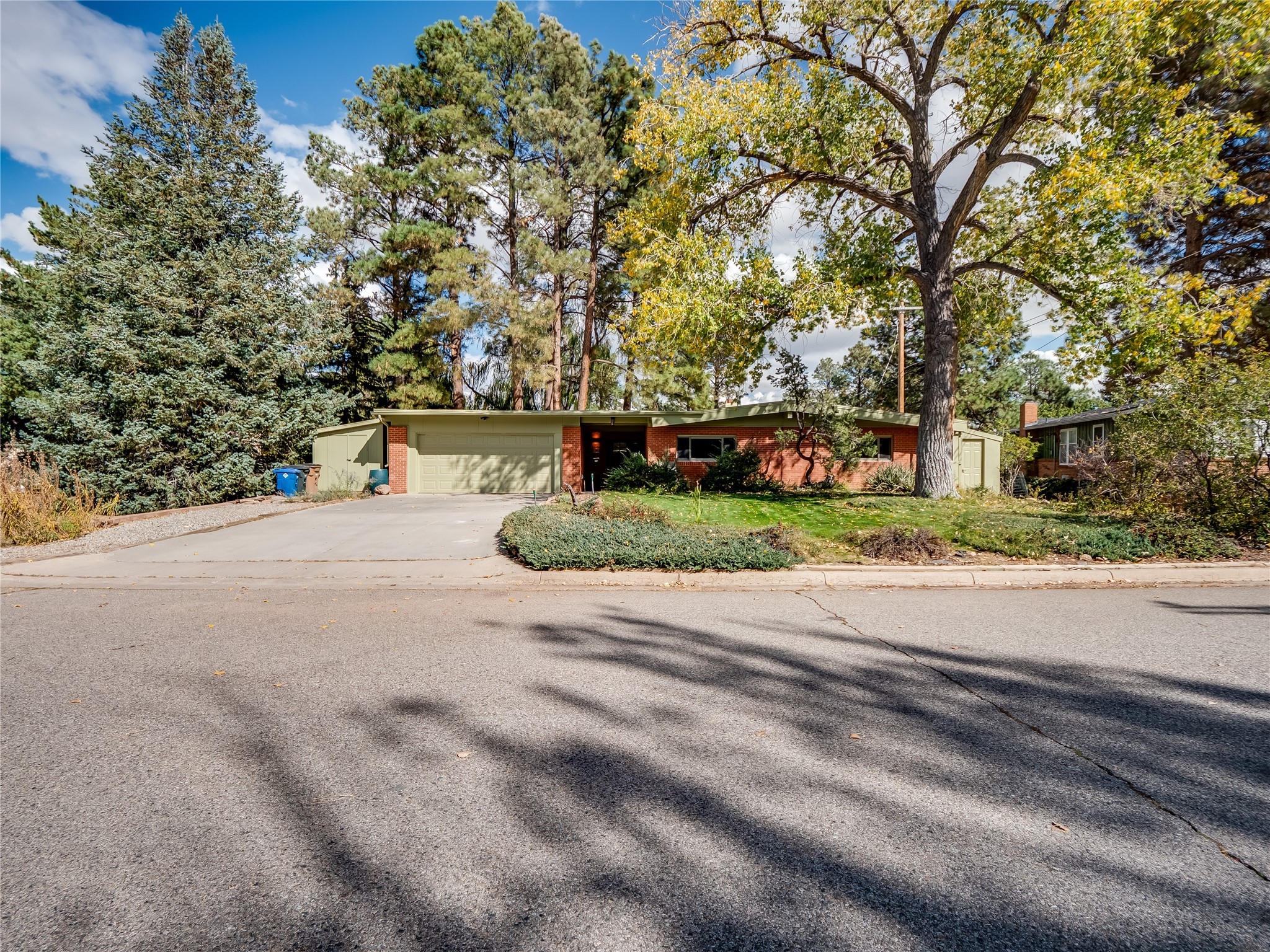 302 Andanada St, Los Alamos, New Mexico image 1