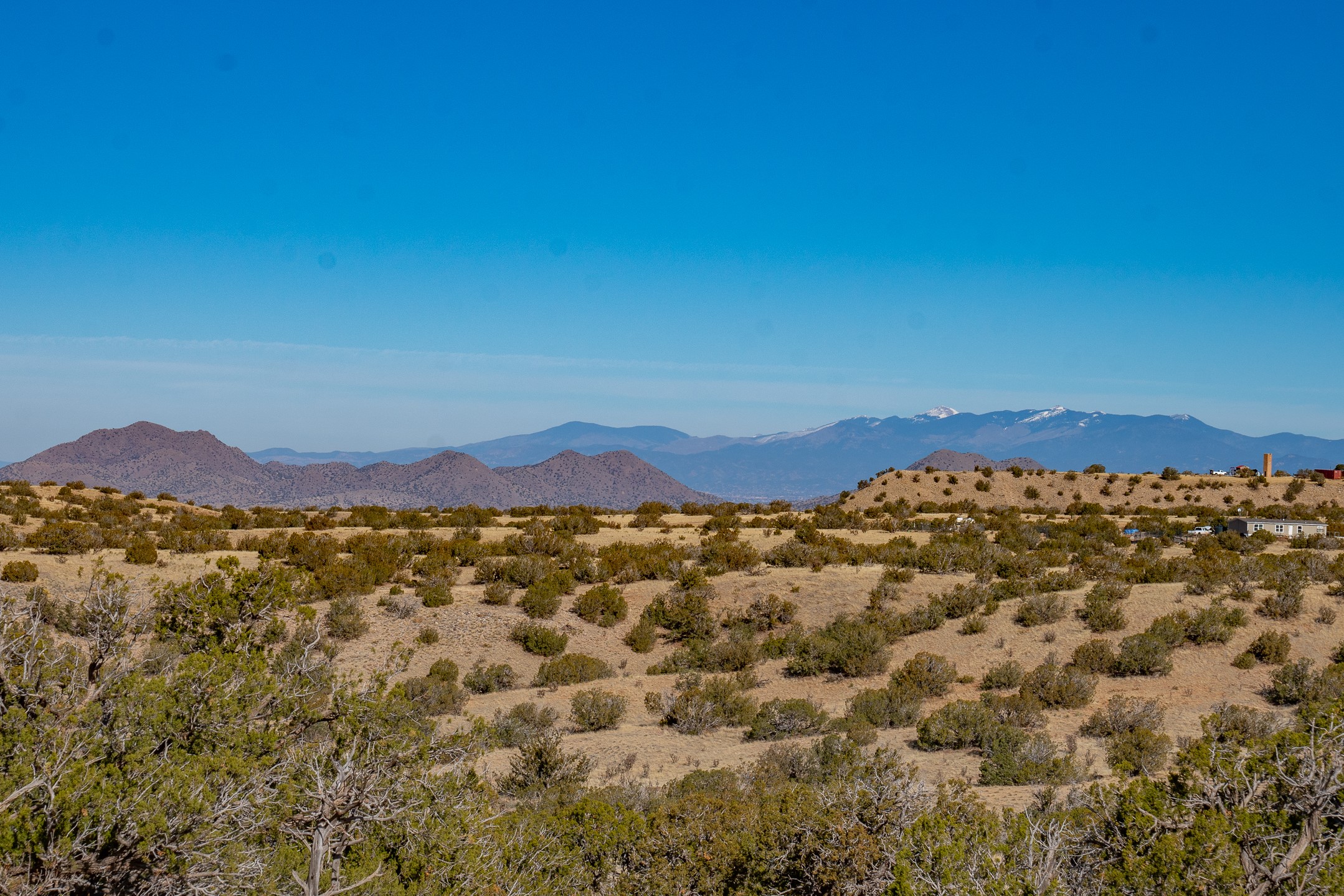 107 Sendero De Toho, Madrid, New Mexico image 5