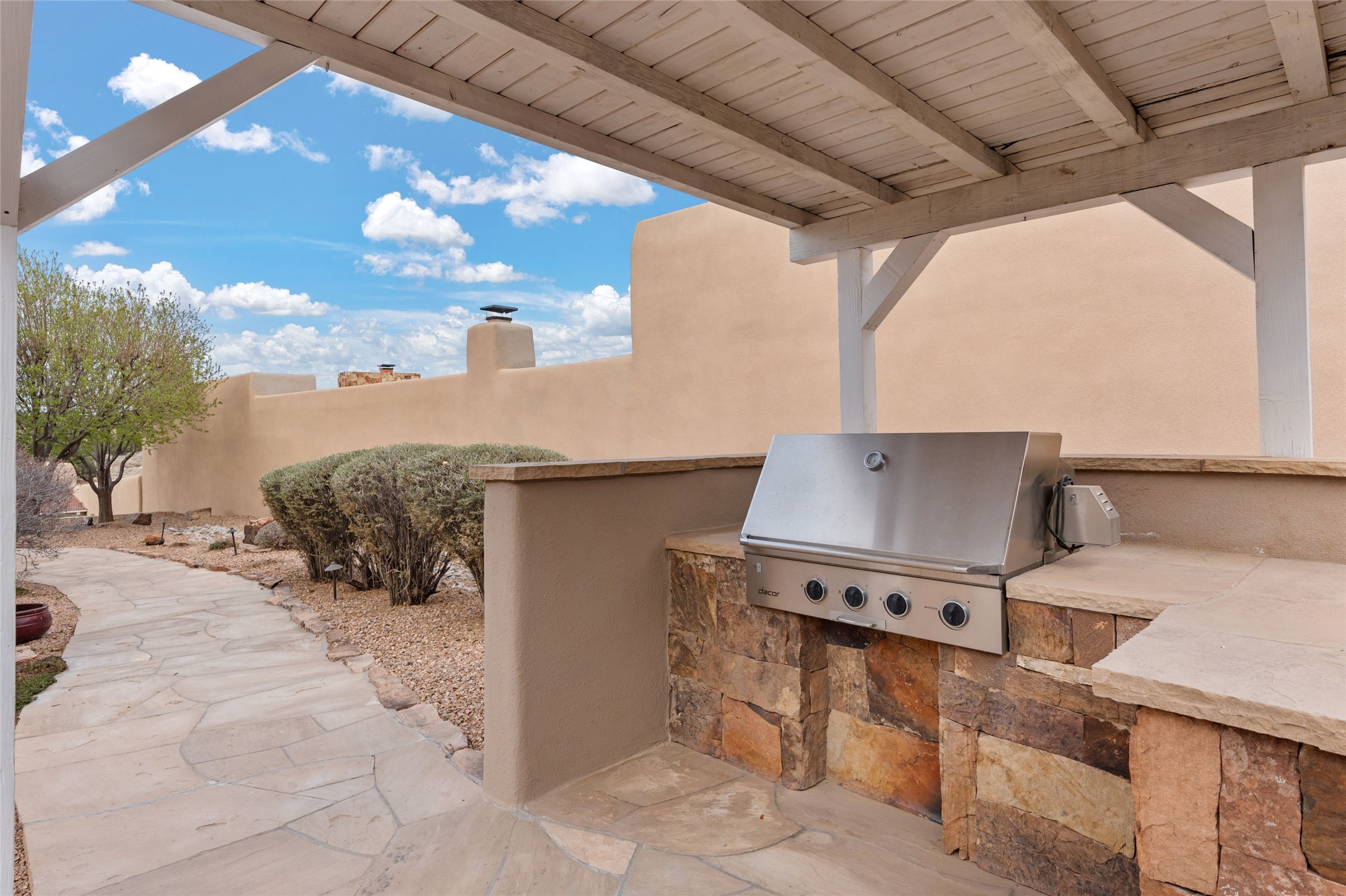 50 Paseo Aragon, Santa Fe, New Mexico image 18