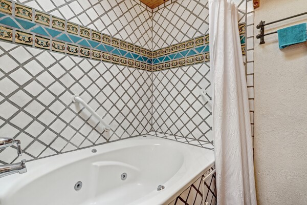 220 Irvine St #B, Santa Fe, New Mexico image 12