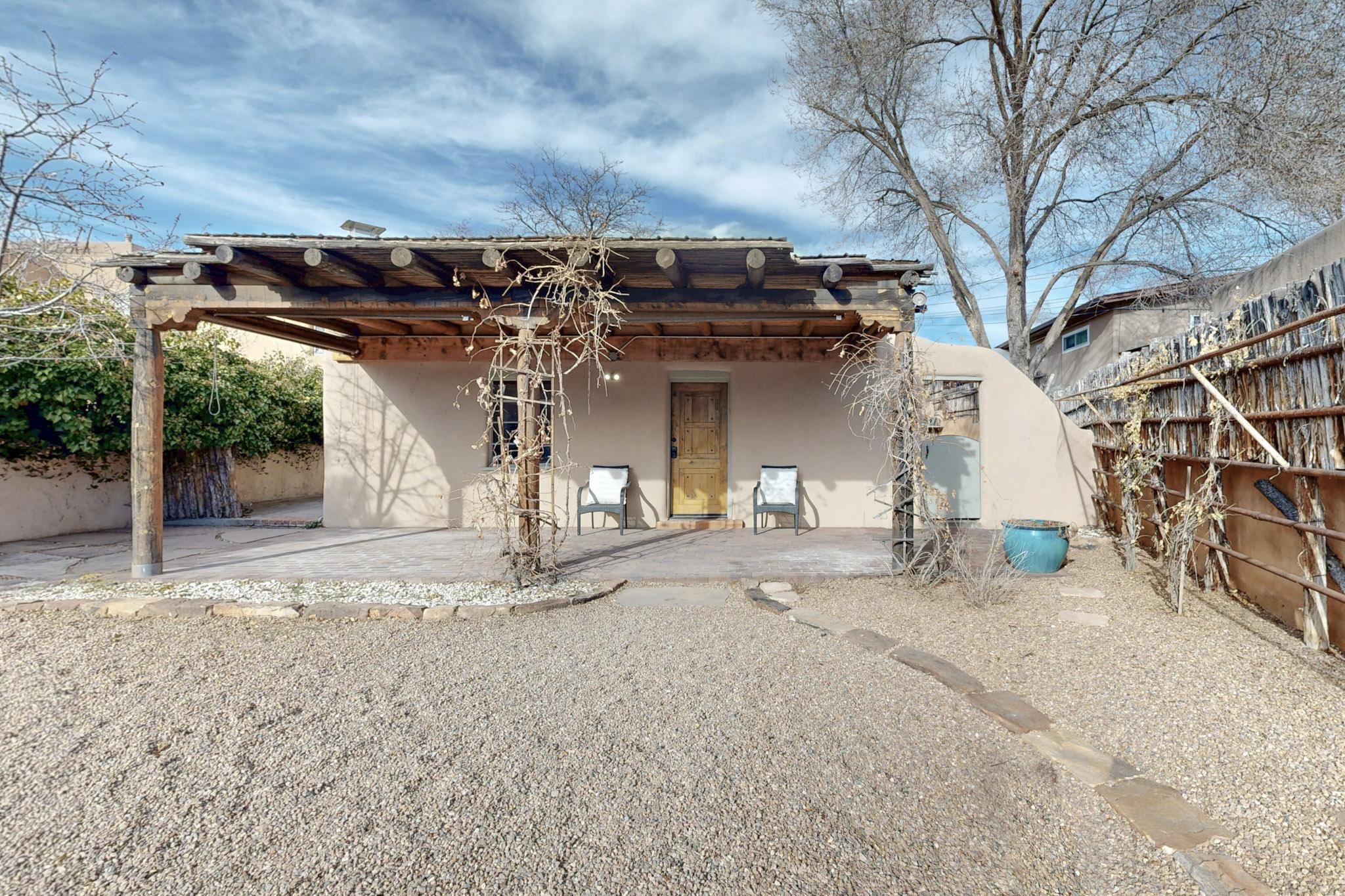 610 Rio Grande Ave, Santa Fe, New Mexico image 34