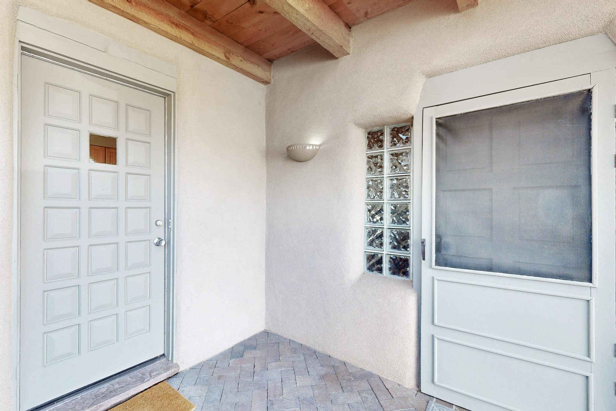 610 Rio Grande Ave, Santa Fe, New Mexico image 6