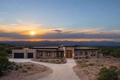 15 Paseo Del Halcon Santa Fe NM 87506