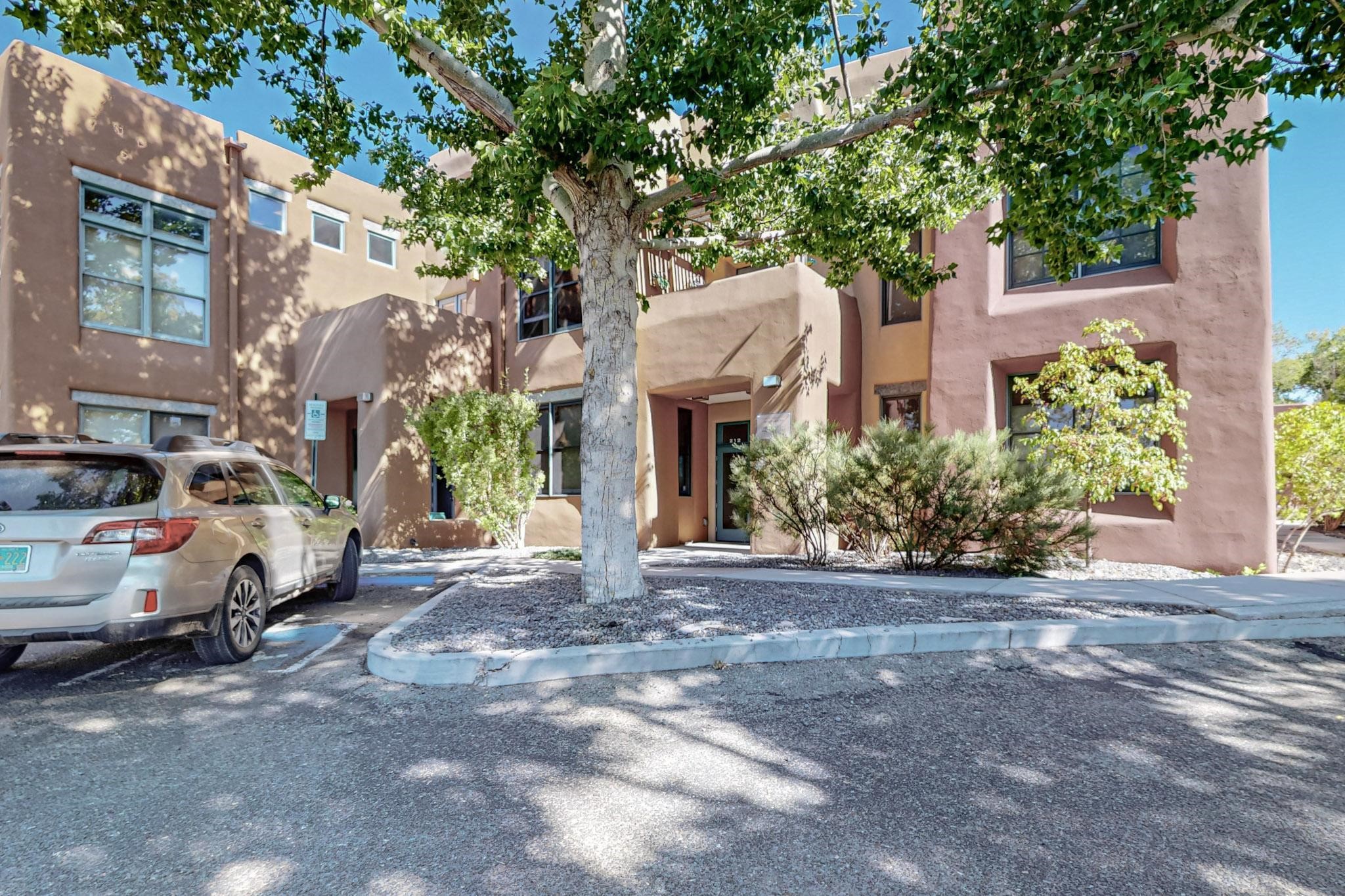 1012 Marquez Place #209B, Santa Fe, New Mexico image 3