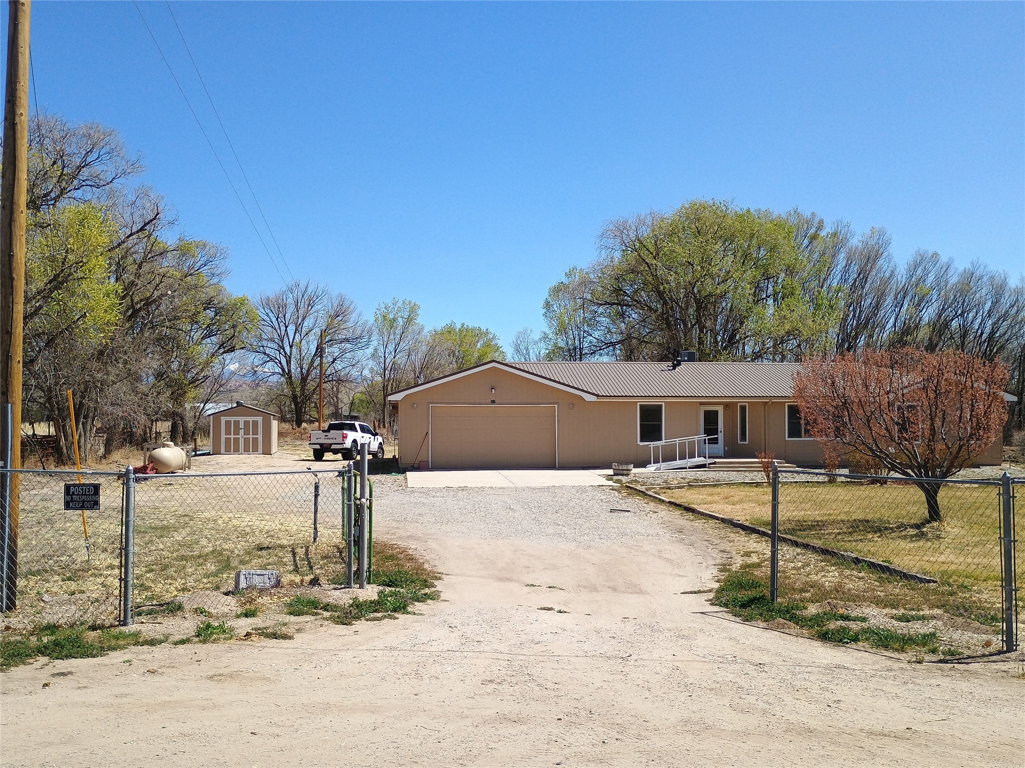 57 County Road #766, Velarde, New Mexico image 6