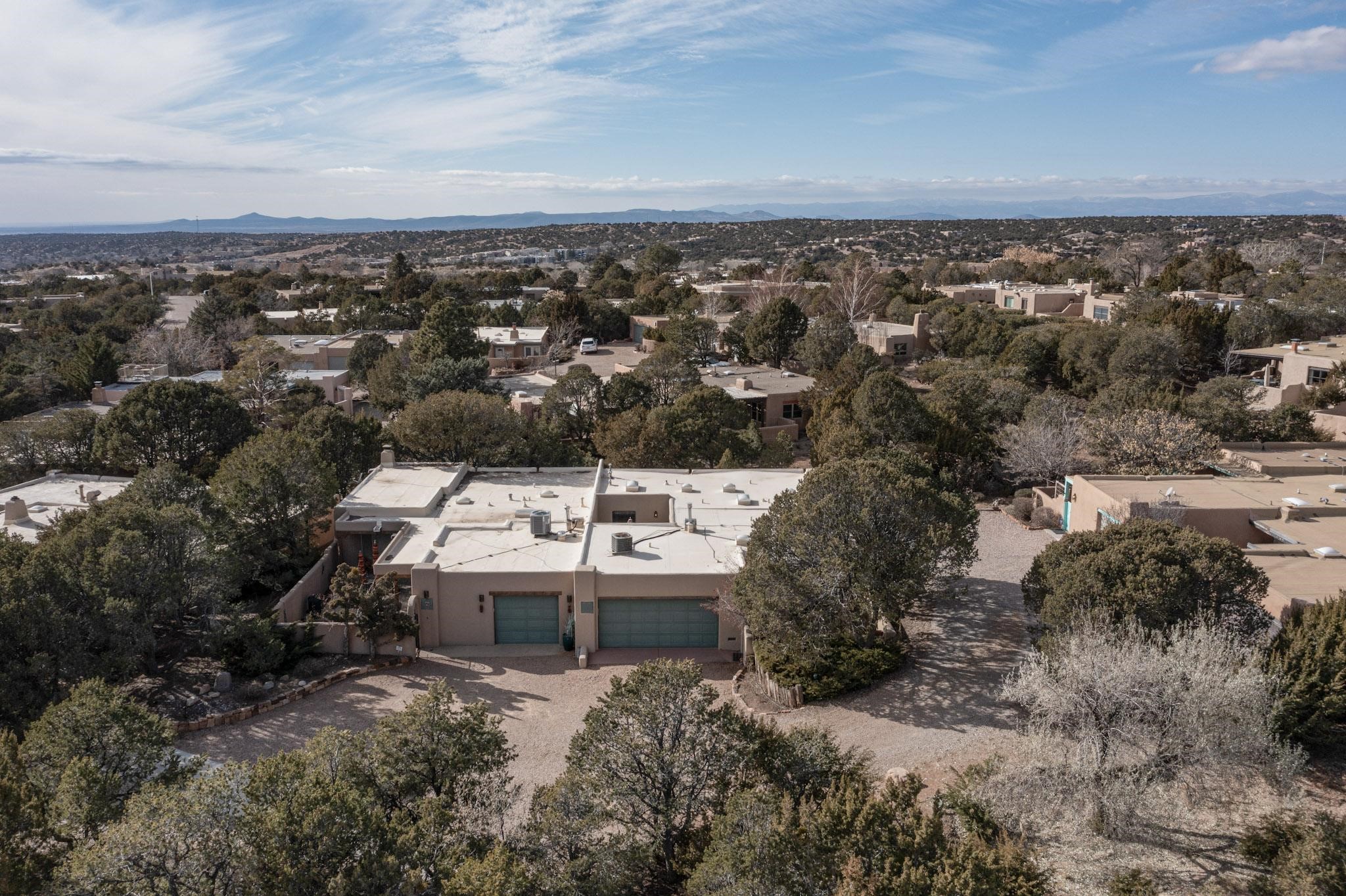 957 Los Lovatos Road, Santa Fe, New Mexico image 47