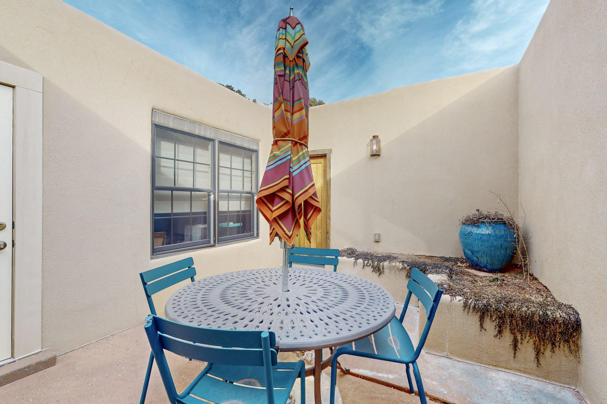 957 Los Lovatos Road, Santa Fe, New Mexico image 42