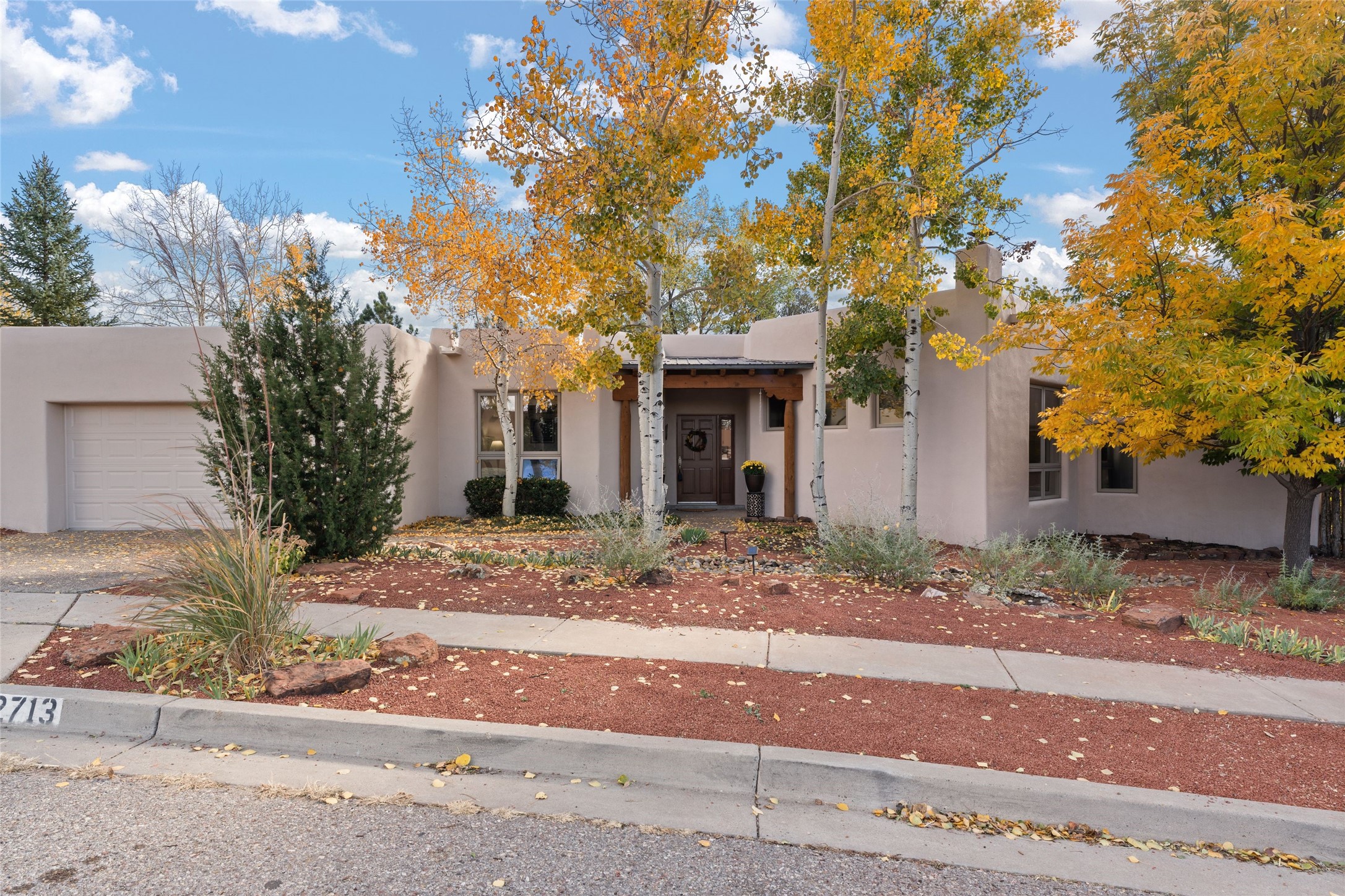 2713 Pradera Court, Santa Fe, New Mexico image 1