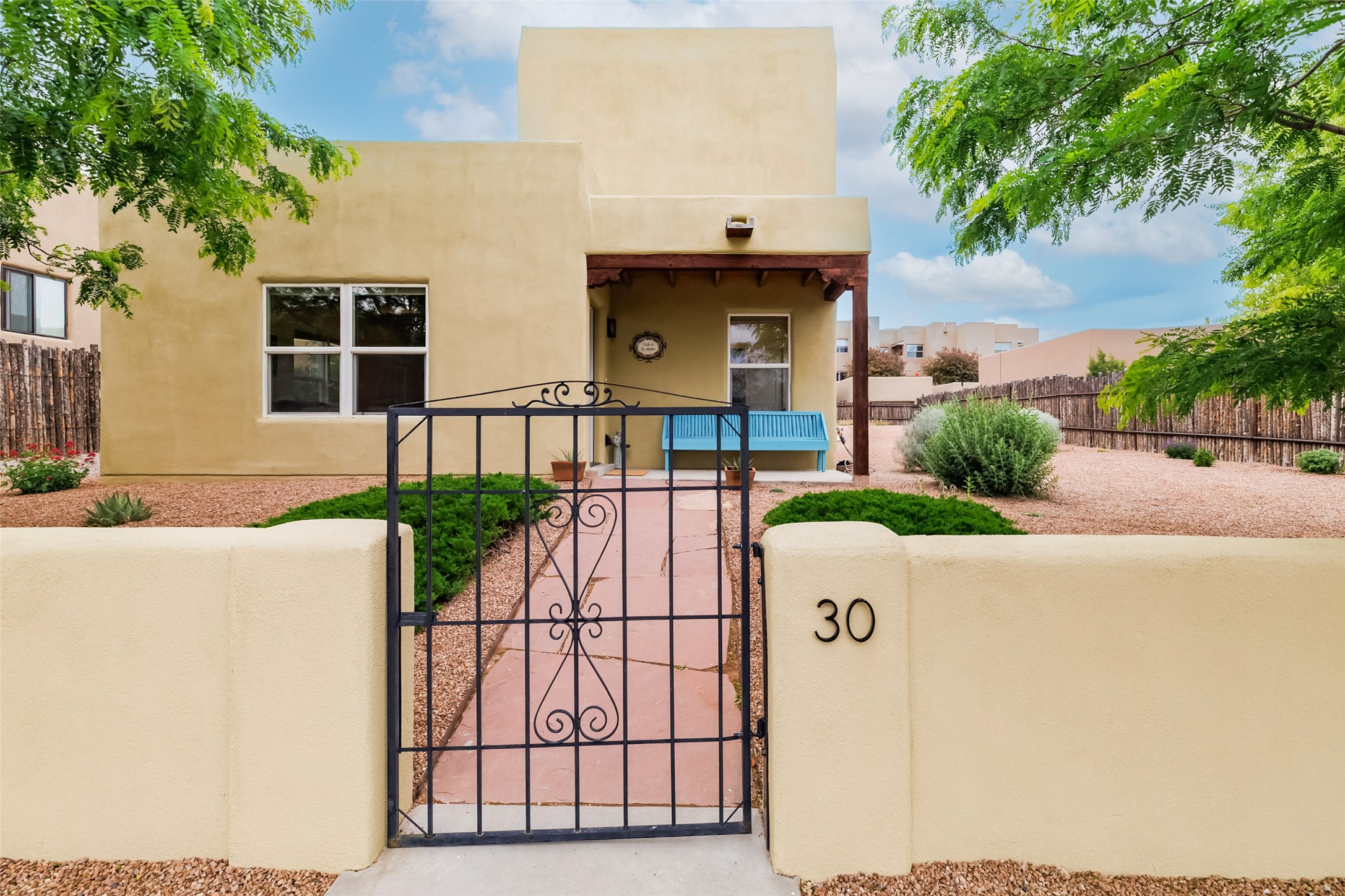 30 Calle Lemita, Santa Fe, New Mexico image 1