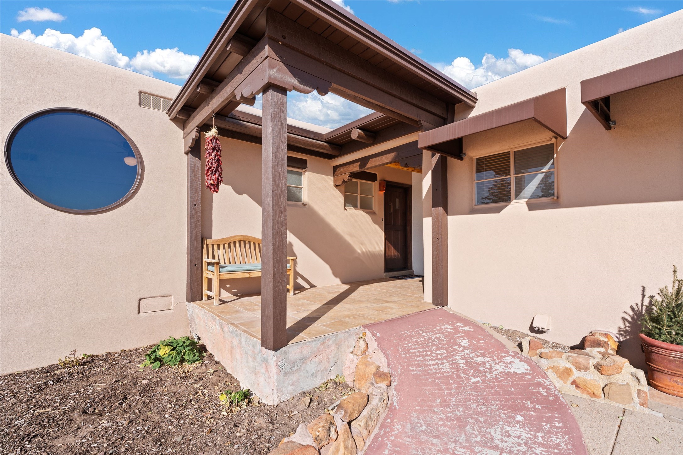 1115 N Luna Circle, Santa Fe, New Mexico image 2