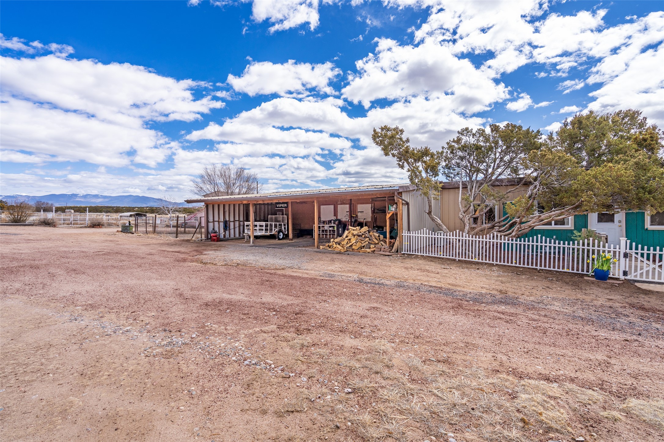 Santa Fe, New Mexico 87507, United States, 1 Bedroom Bedrooms, ,1 BathroomBathrooms,Residential,Pending,89882