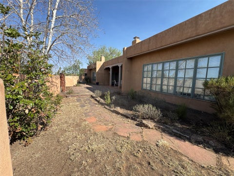 Tiny photo for 59 Balsa Rd RD, Santa Fe, NM 87508 (MLS # 202601448)