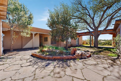 Tiny photo for 59 Balsa Rd RD, Santa Fe, NM 87508 (MLS # 202601448)