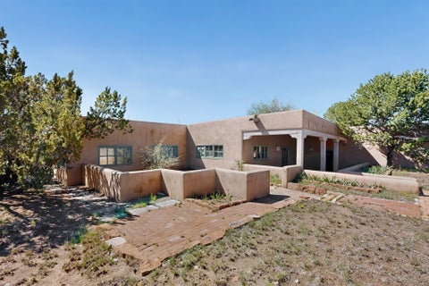 Tiny photo for 59 Balsa Rd RD, Santa Fe, NM 87508 (MLS # 202601448)