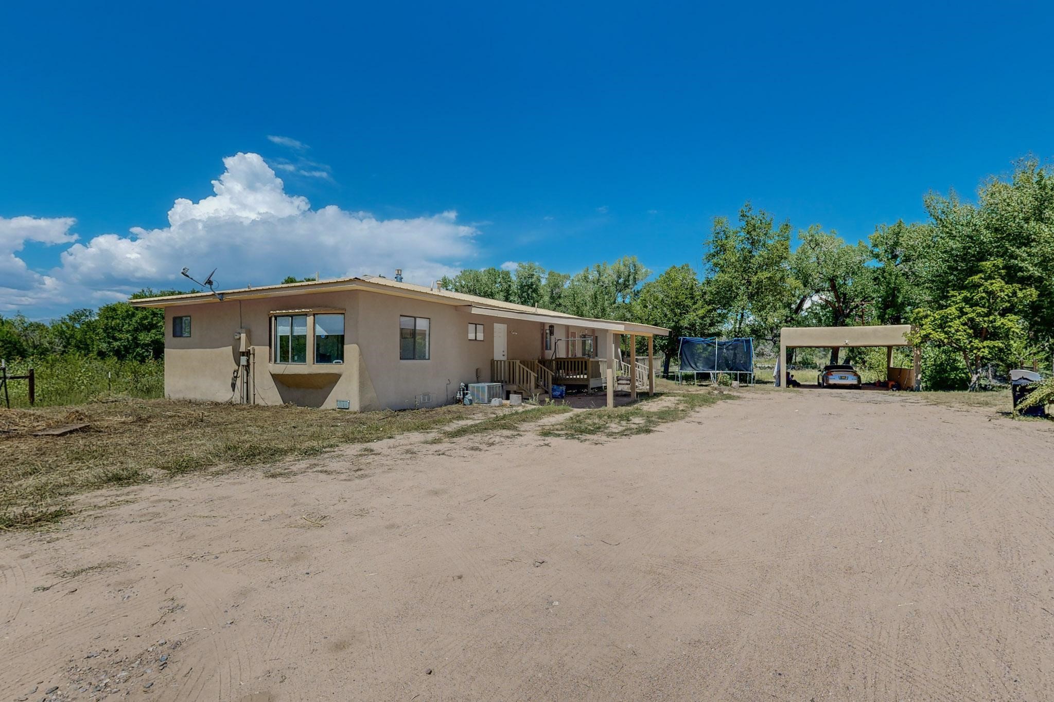 View Santa Fe, NM 87506 property