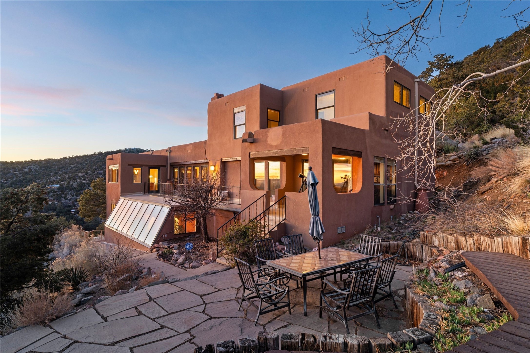 39 Overlook Road, Santa Fe, New Mexico image 4