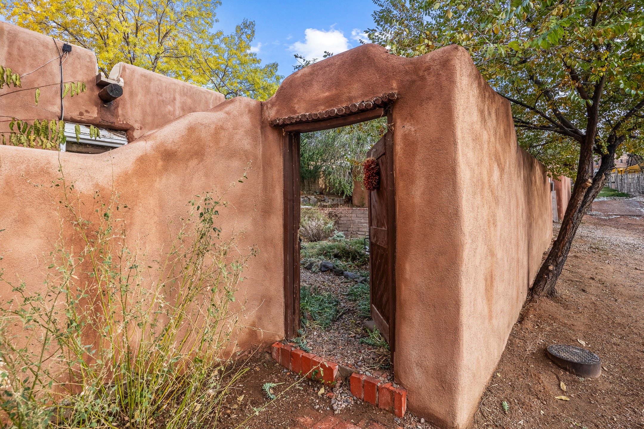 557 San Antonio Street, Santa Fe, New Mexico image 22