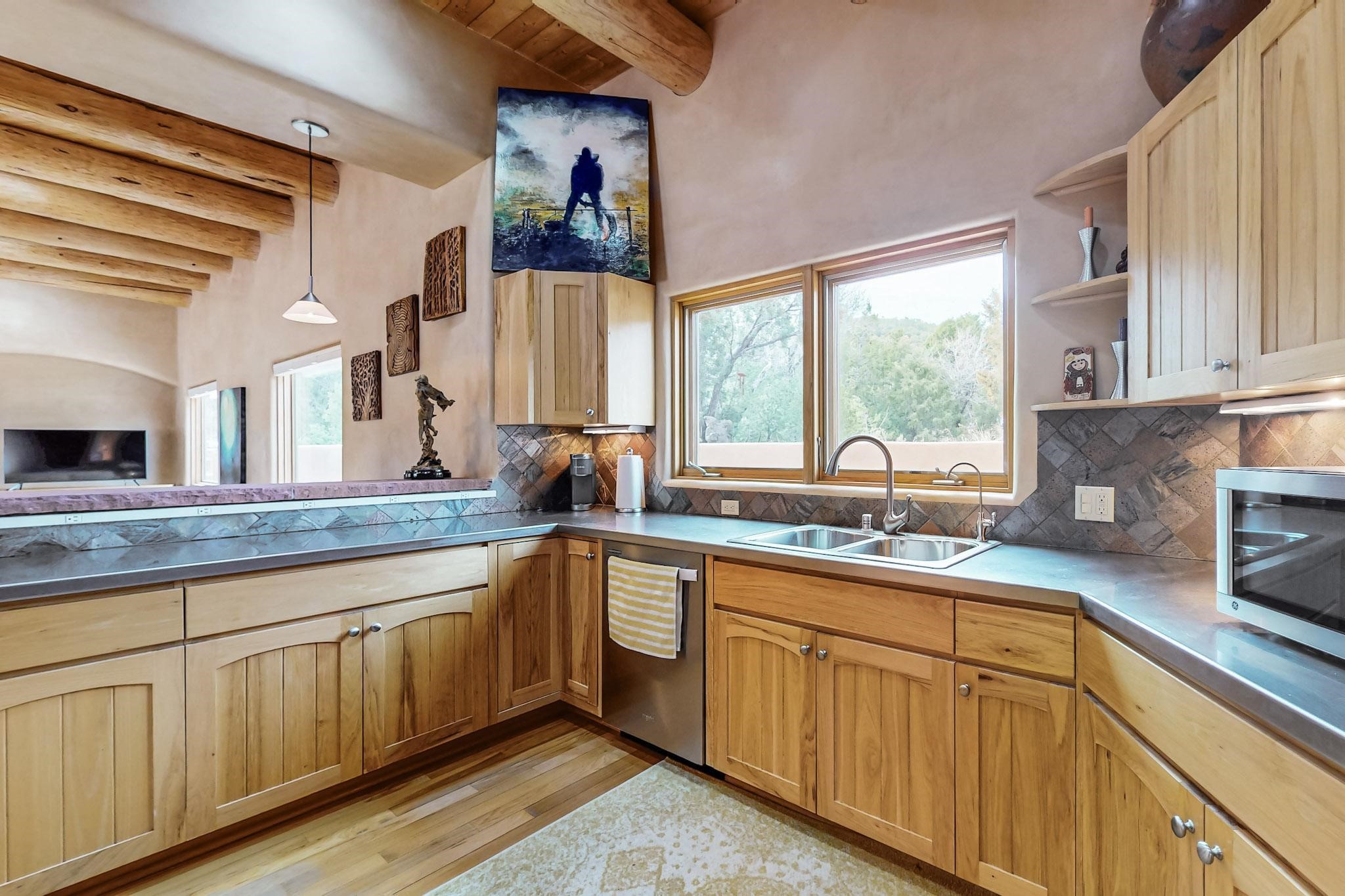 25 Old Santa Fe Way, Santa Fe, New Mexico image 12