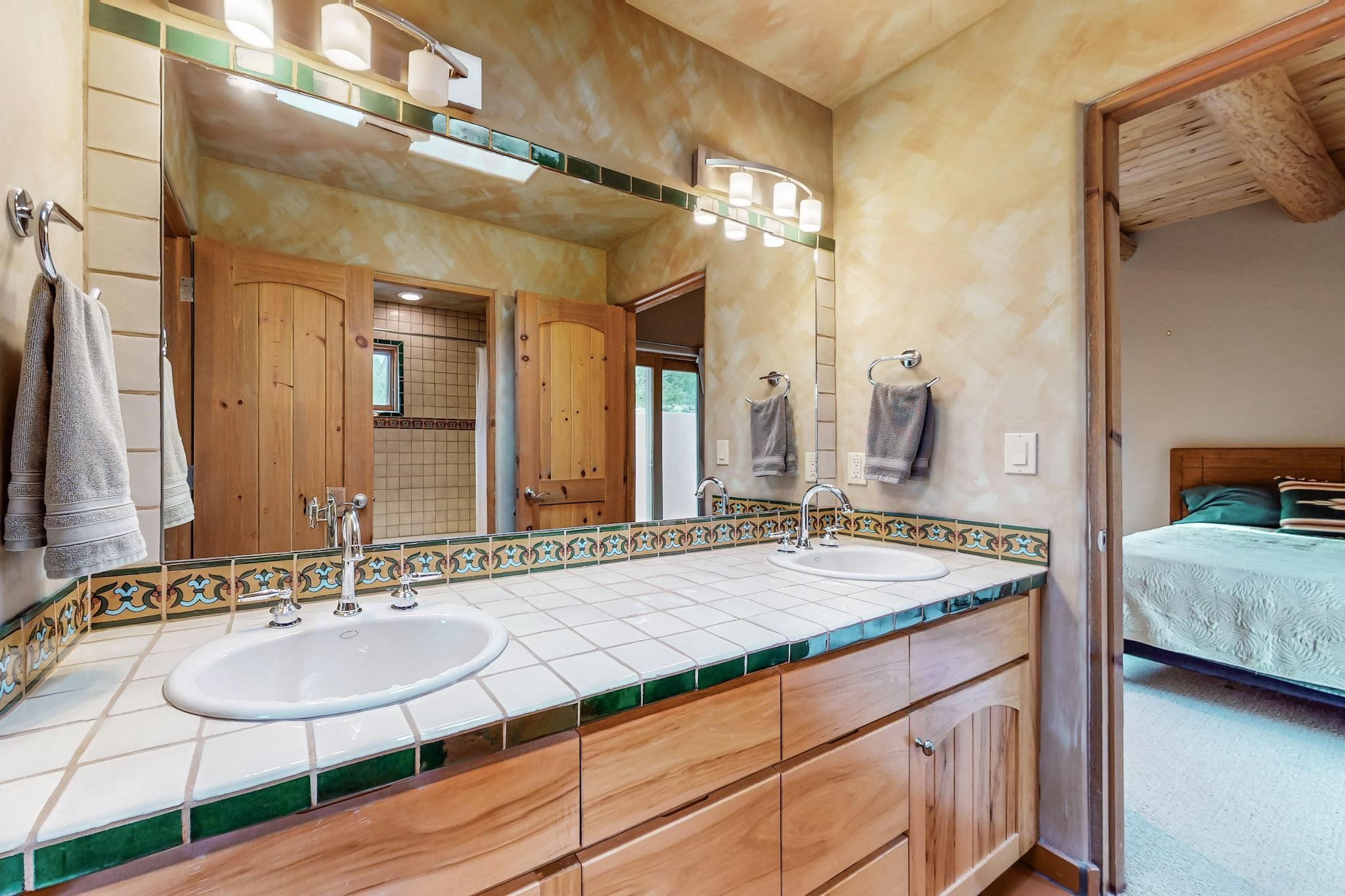 25 Old Santa Fe Way, Santa Fe, New Mexico image 30