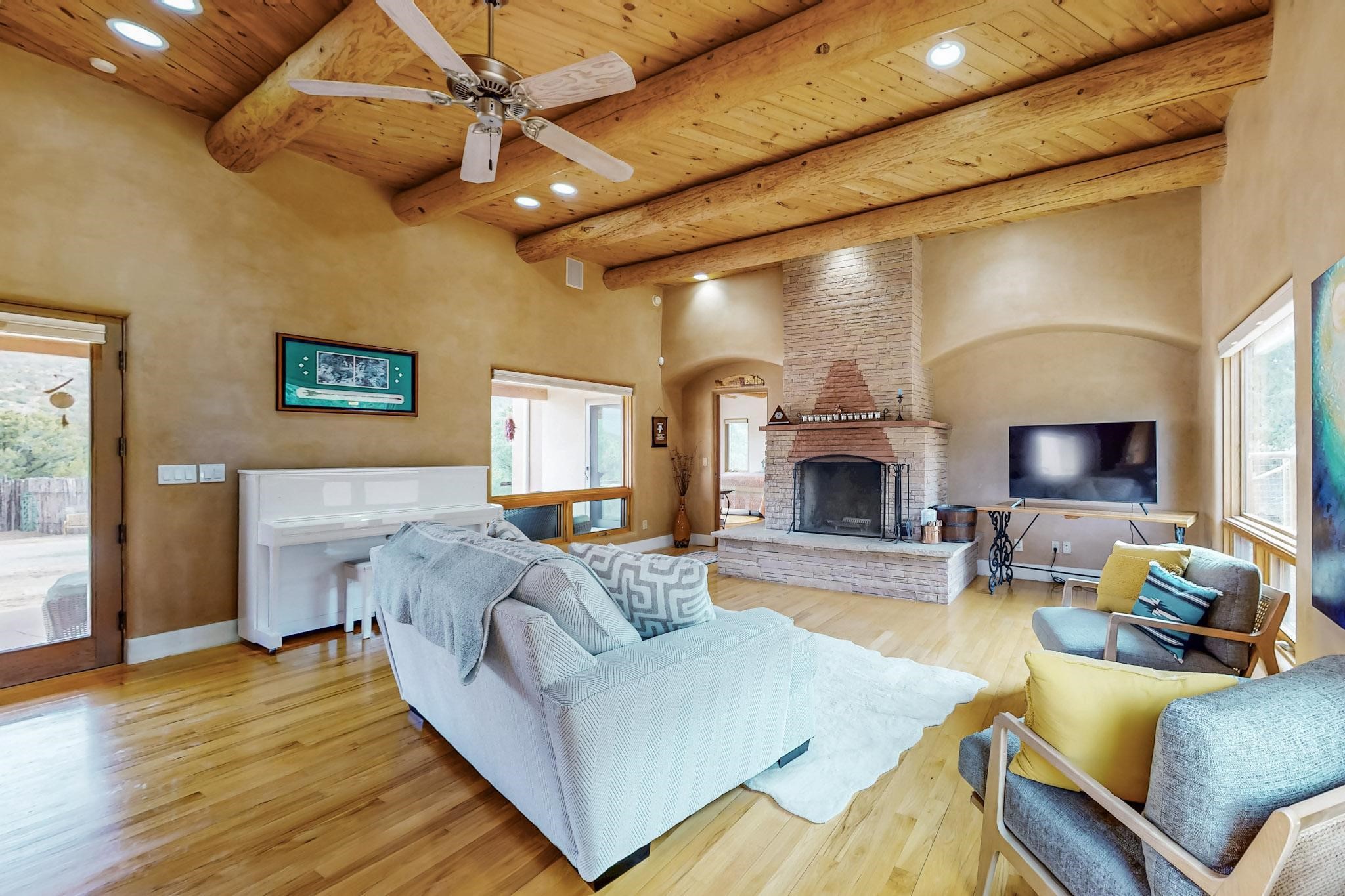 25 Old Santa Fe Way, Santa Fe, New Mexico image 4