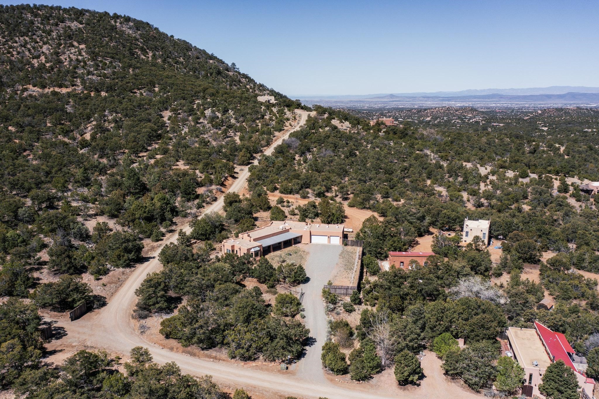 25 Old Santa Fe Way, Santa Fe, New Mexico image 47