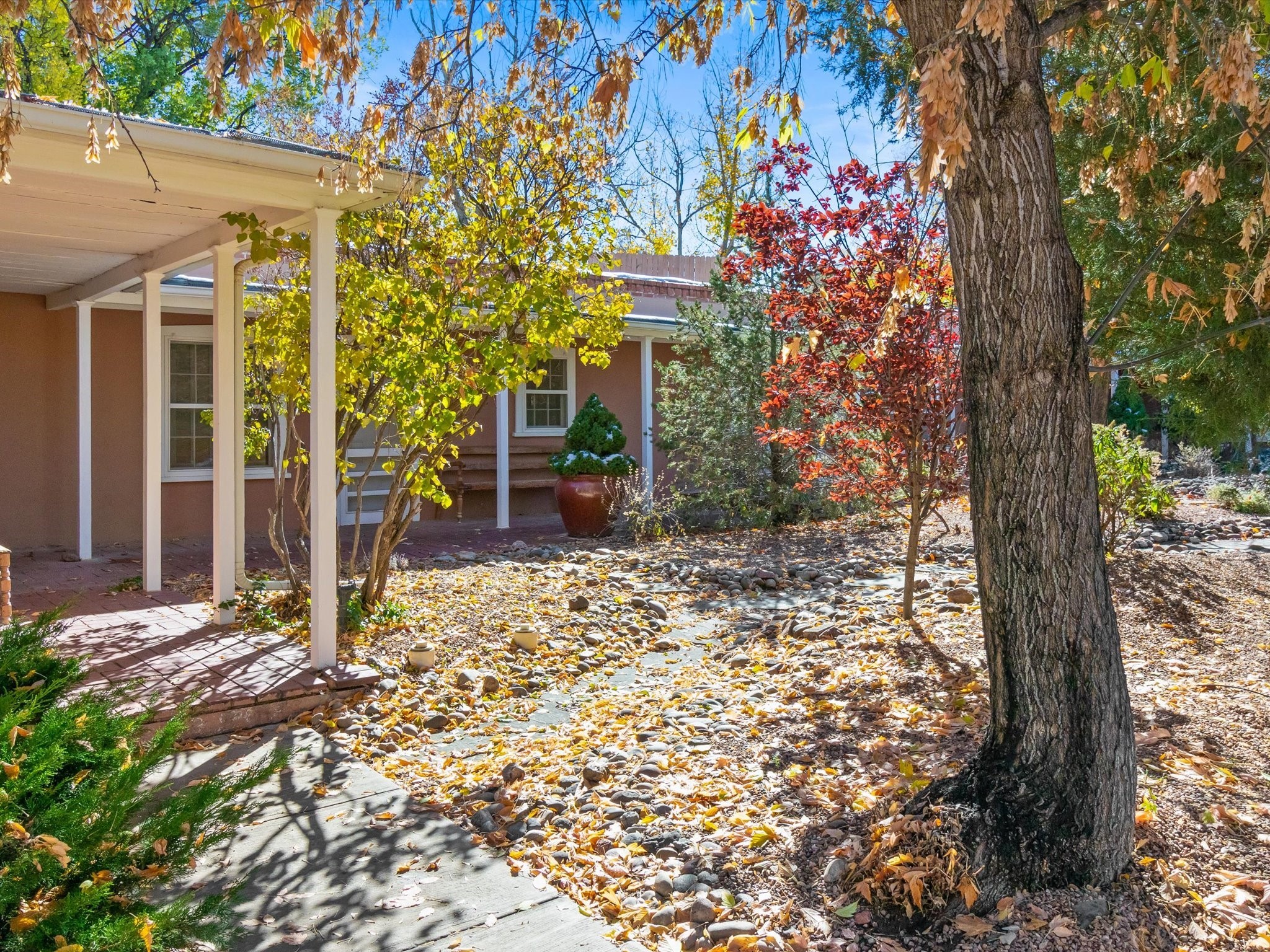 113 Camino Escondido #2, Santa Fe, New Mexico image 6