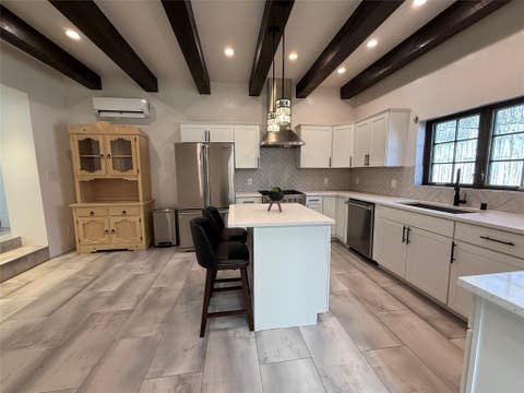 Homes For Sale - 535 Hillside Avenue<br/> Santa Fe, NM 87501