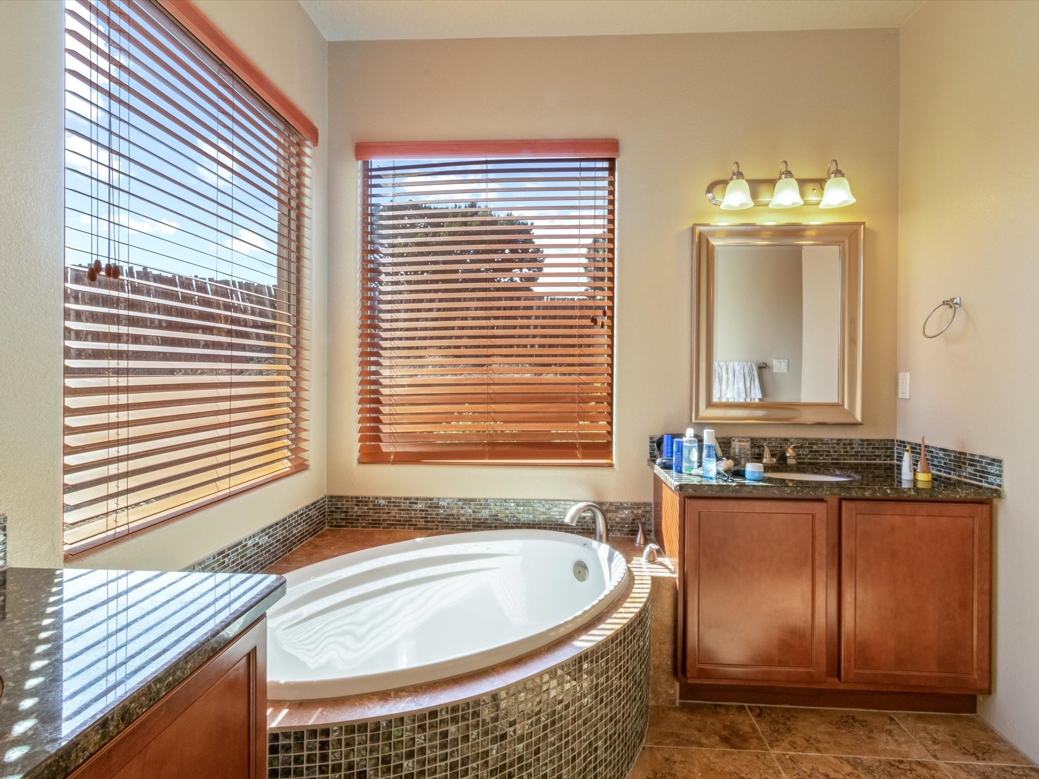 47 Caballo Viejo, Santa Fe, New Mexico image 18