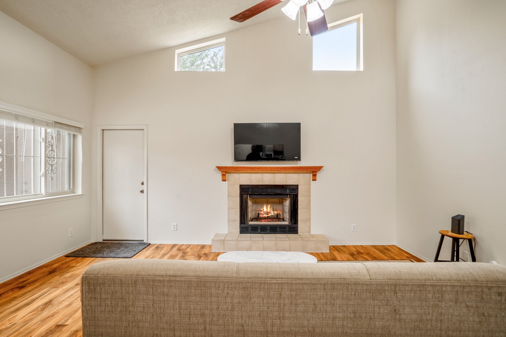 1547 Escondida Court, Santa Fe, New Mexico image 4