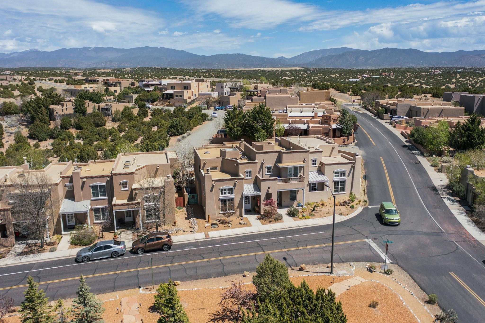 6 Centaurus  Ranch Road, Santa Fe, New Mexico image 7