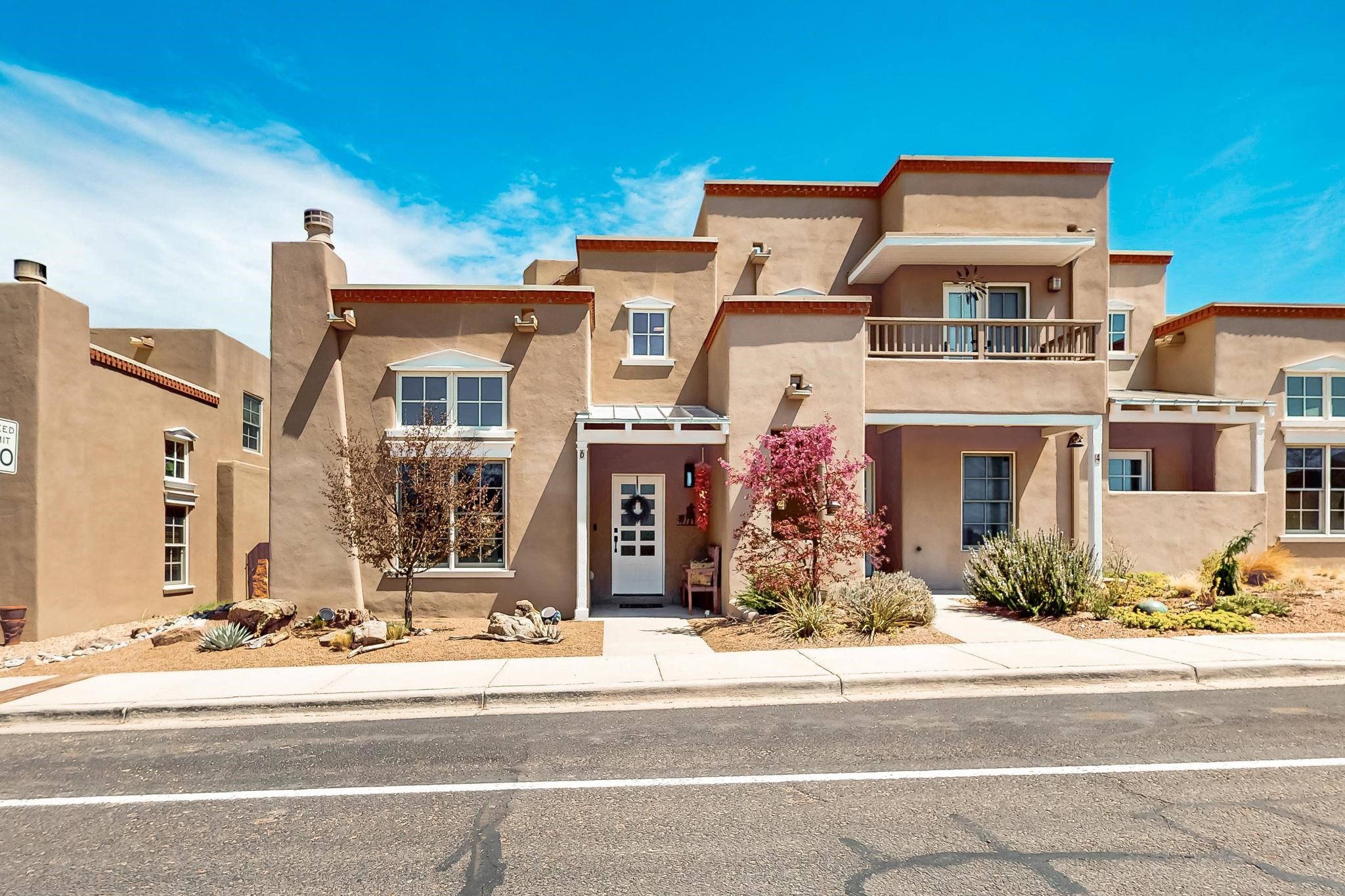 6 Centaurus  Ranch Road, Santa Fe, New Mexico image 2