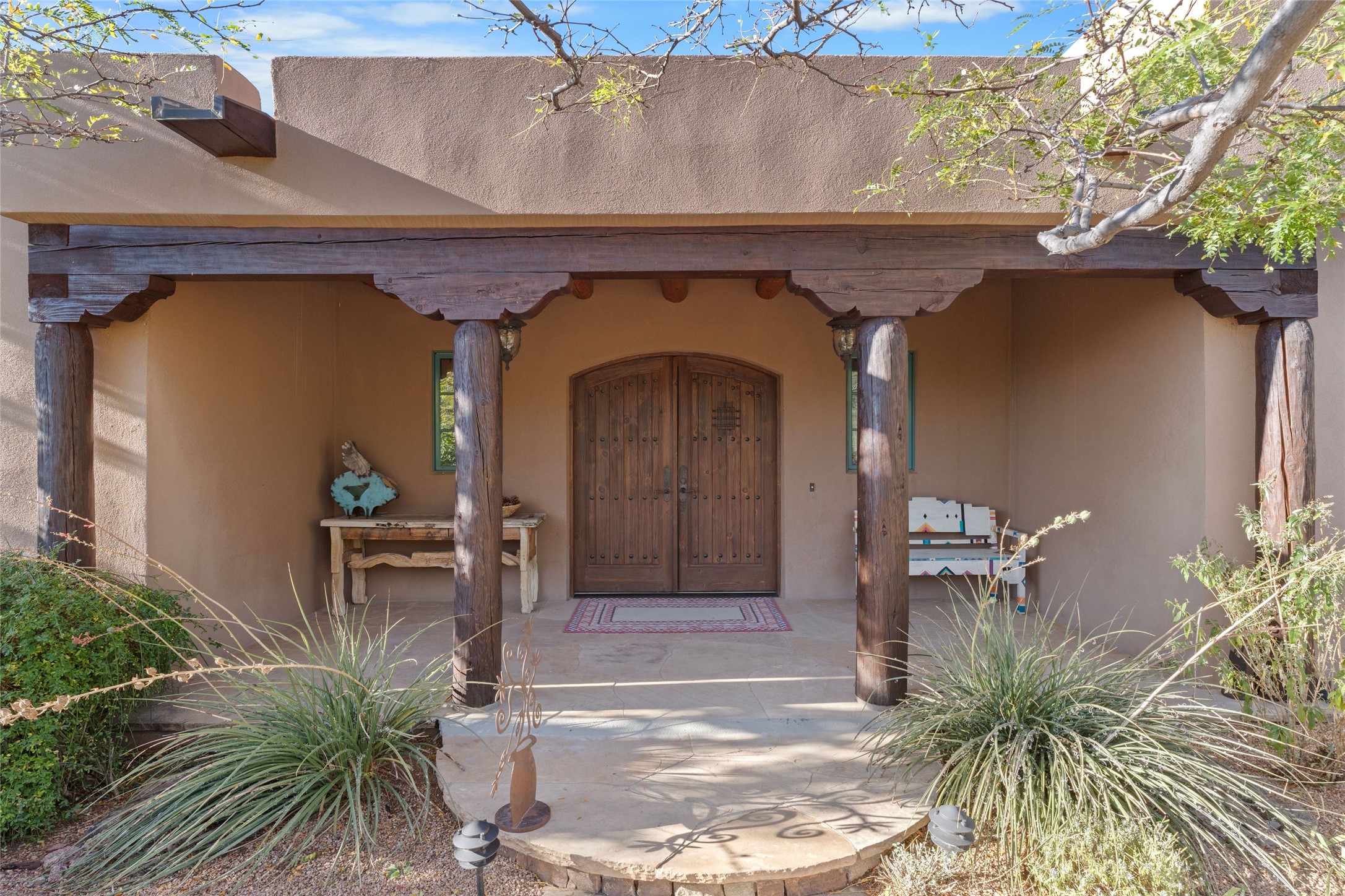 2570 Atalaya Hills Trail, Santa Fe, New Mexico image 4