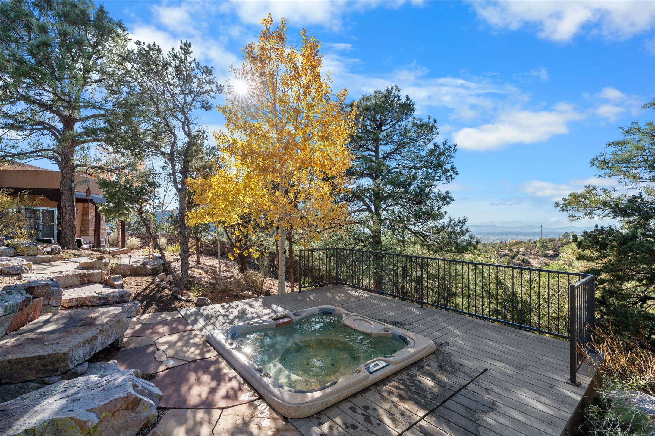 2570 Atalaya Hills Trail, Santa Fe, New Mexico image 40