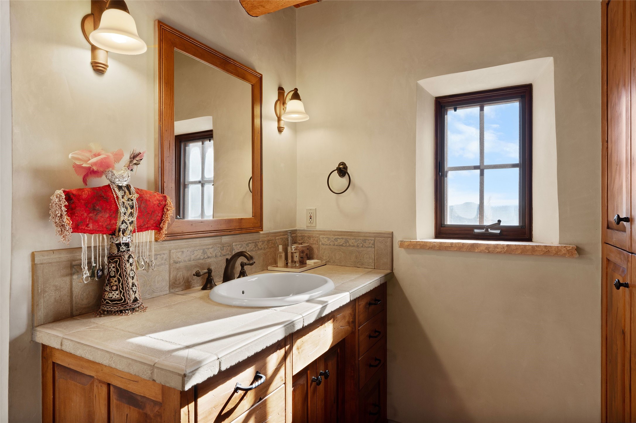 2570 Atalaya Hills Trail, Santa Fe, New Mexico image 26