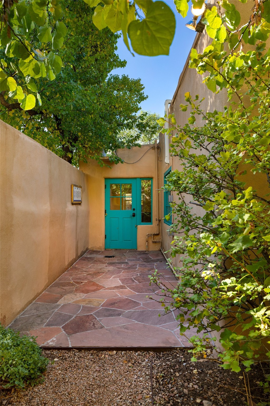 511 E Palace Avenue, Santa Fe, New Mexico image 18