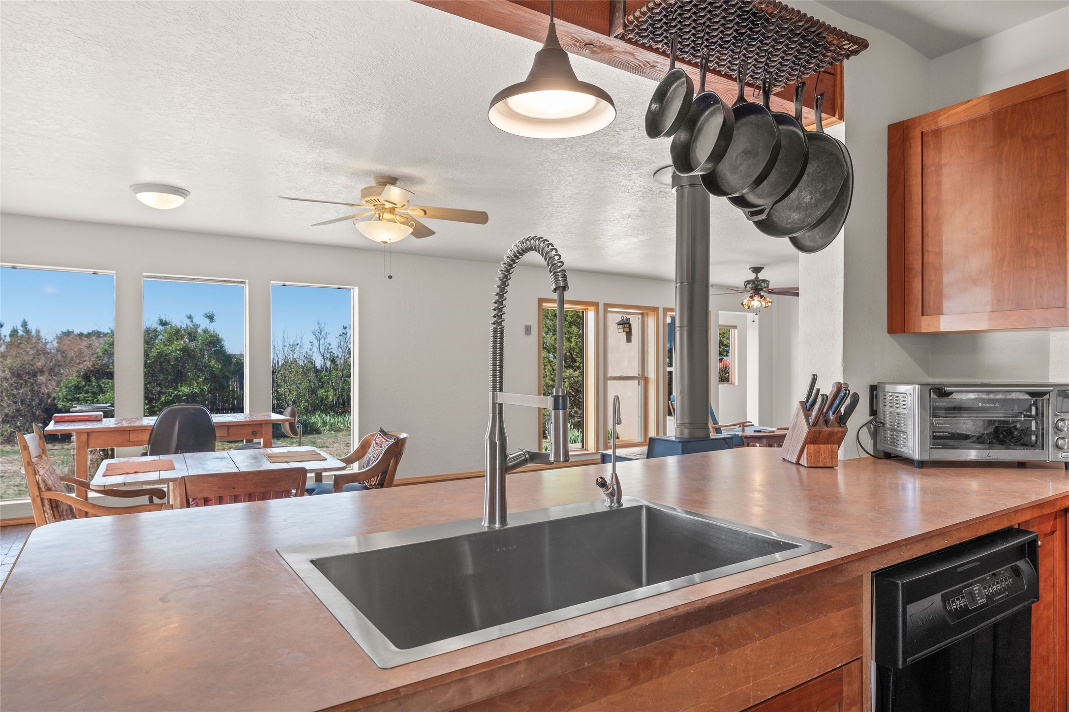 24 Camerada Road, Santa Fe, New Mexico image 11
