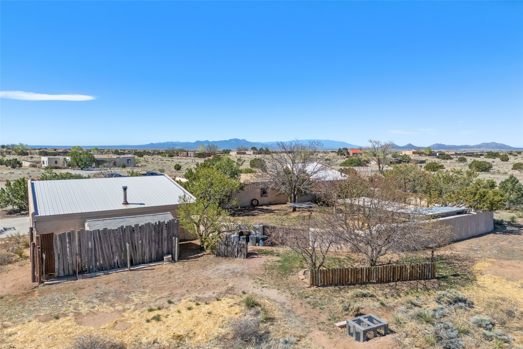 24 Camerada Road, Santa Fe, New Mexico image 29