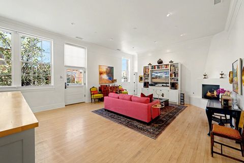 Condo For Sale - 1150 Canyon Road #5<br/> Santa Fe, NM 87501