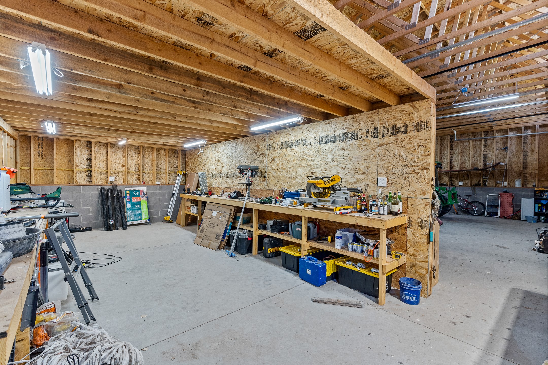 Medanales, New Mexico 87548, United States, 2 Bedrooms Bedrooms, ,2 BathroomsBathrooms,Residential,Active,153043