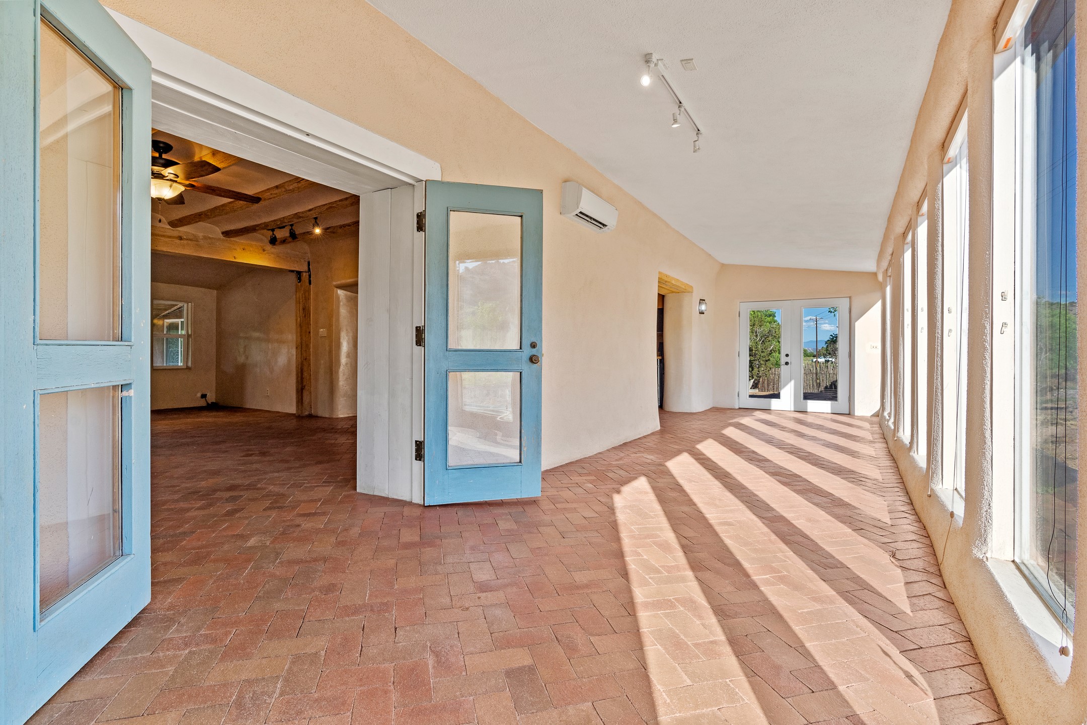 Medanales, New Mexico 87548, United States, 2 Bedrooms Bedrooms, ,2 BathroomsBathrooms,Residential,Active,153043