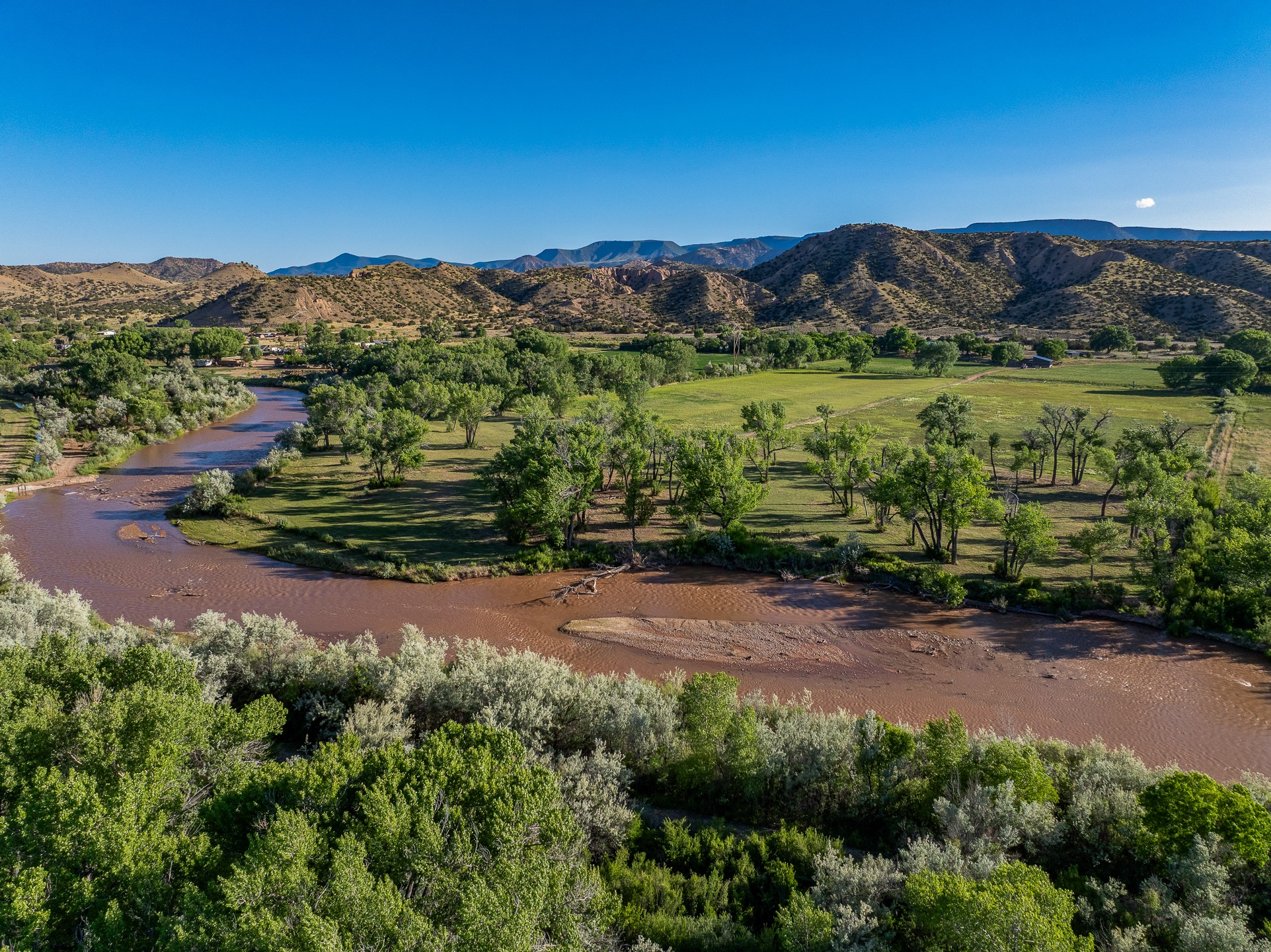 Medanales, New Mexico 87548, United States, 2 Bedrooms Bedrooms, ,2 BathroomsBathrooms,Residential,Active,153043